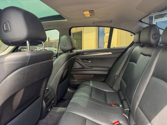 Used 2016 BMW 528i Sedan image 6