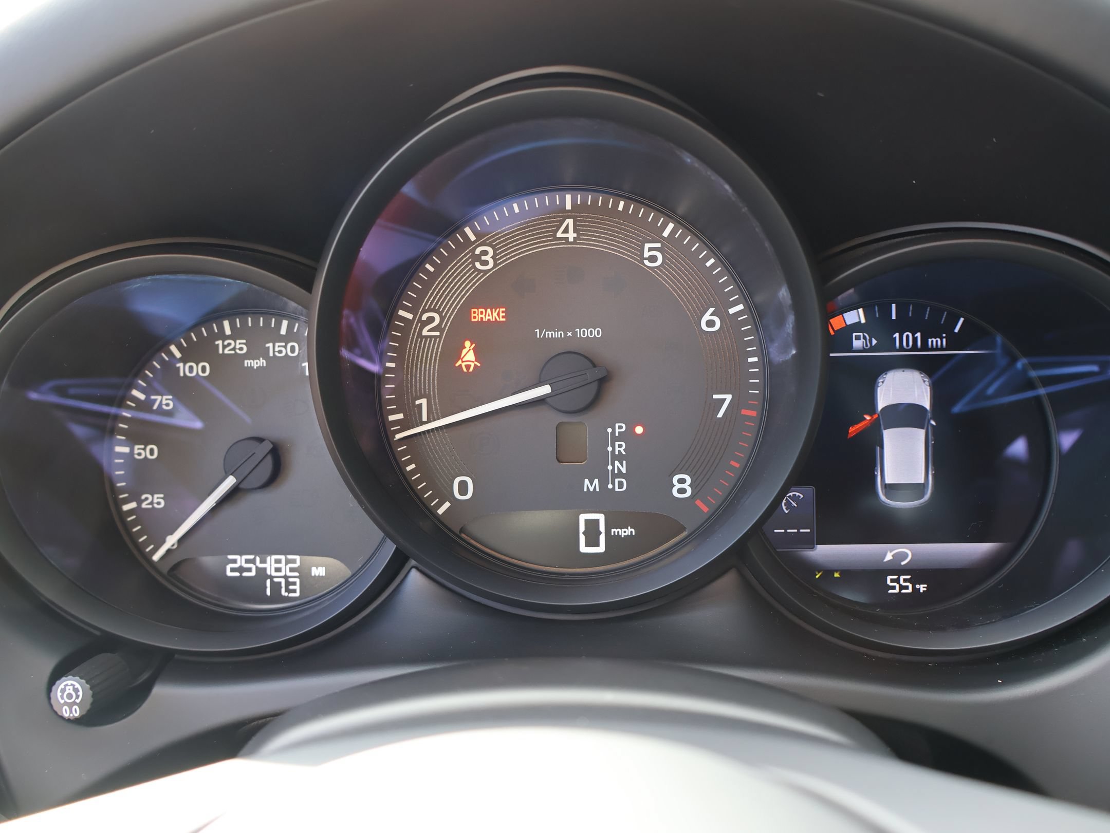 Used 2023 Porsche Macan AWD/4WD image 18