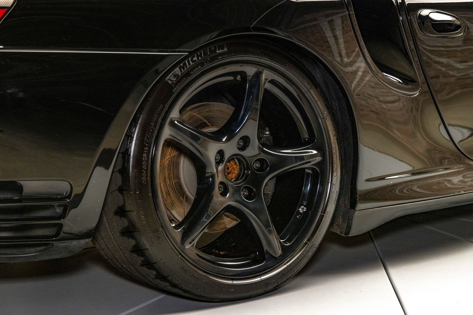 Used 2003 Porsche 911 Turbo image 17