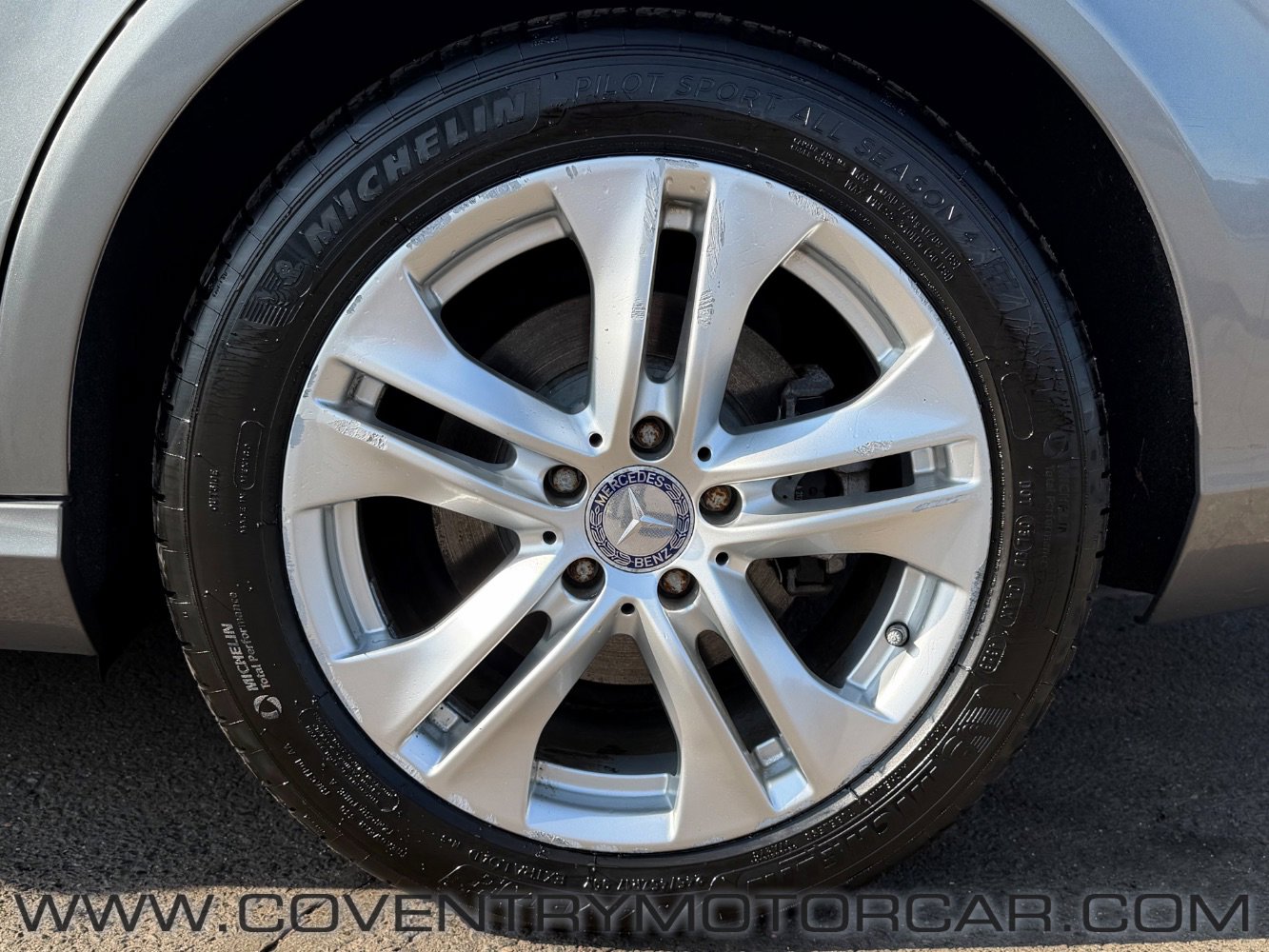 Used 2011 Mercedes-Benz E 350 4MATIC image 10