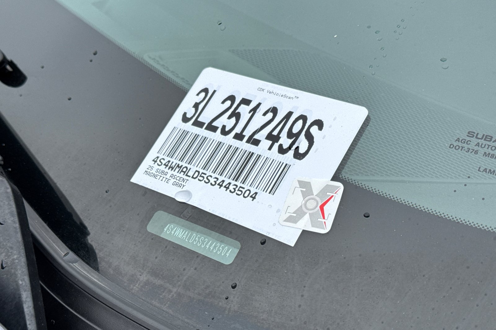 Used 2025 Subaru Ascent Limited AWD/4WD image 29