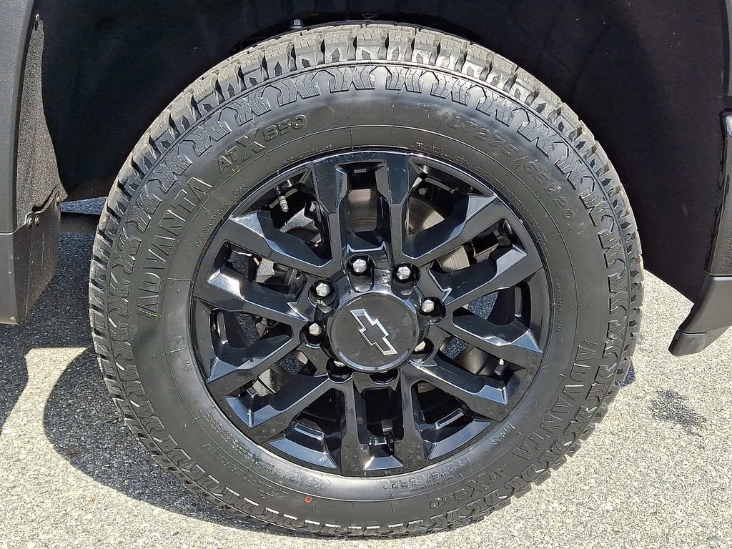 Used 2025 Chevrolet Silverado 2500 LTZ w/ Trail Boss Package AWD/4WD image 8