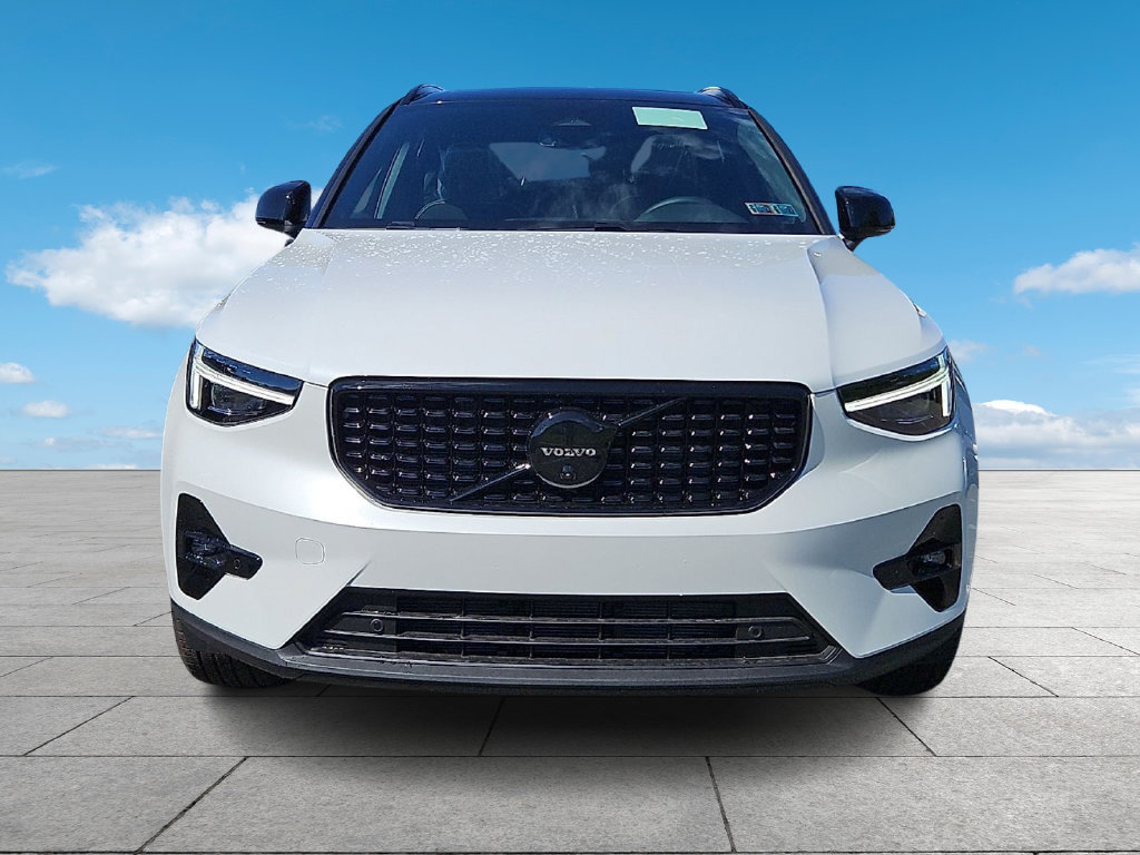 New 2026 Volvo XC40 B5 Ultra w/ Protection Package Premier AWD/4WD image 3
