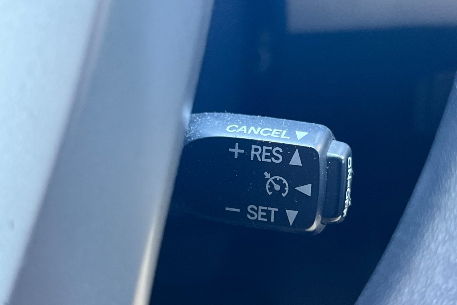 Used 2015 Toyota Prius Two FWD image 37