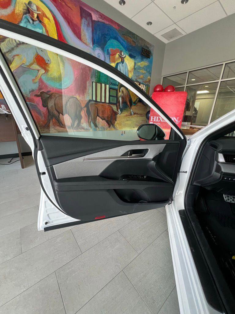 New 2026 Toyota Camry SE w/ Convenience Package FWD image 9