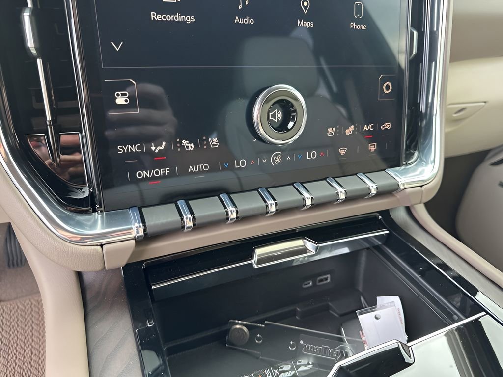 New 2026 GMC Yukon XL Denali w/ Sun & Power Step Package AWD/4WD image 41