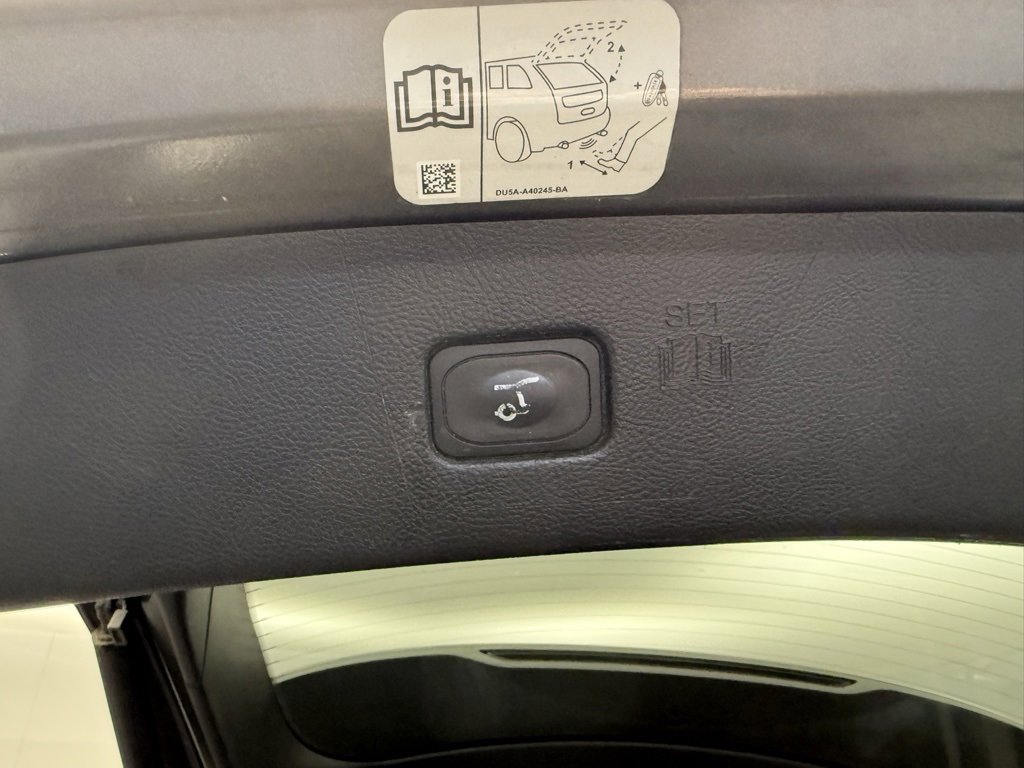 Used 2017 Ford Edge Titanium w/ Equipment Group 301A image 61