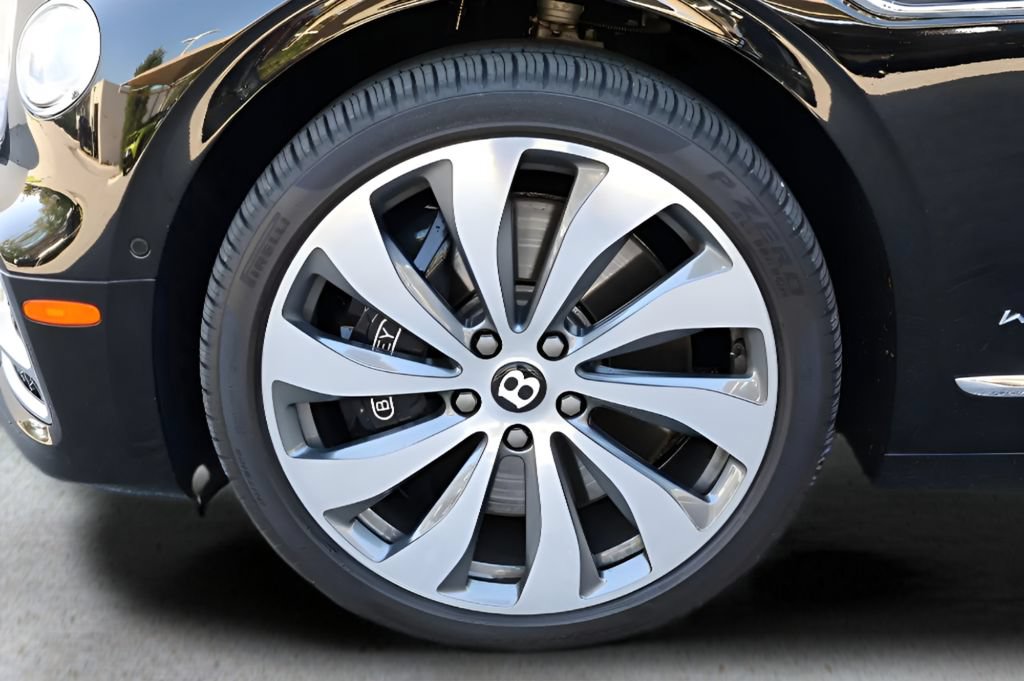 Used 2020 Bentley Flying Spur W12 AWD/4WD image 6