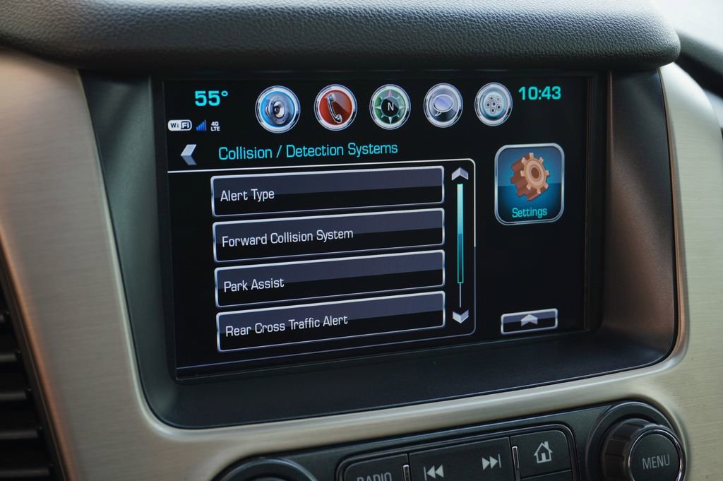Used 2019 GMC Yukon Denali w/ Denali Ultimate Package AWD/4WD image 23
