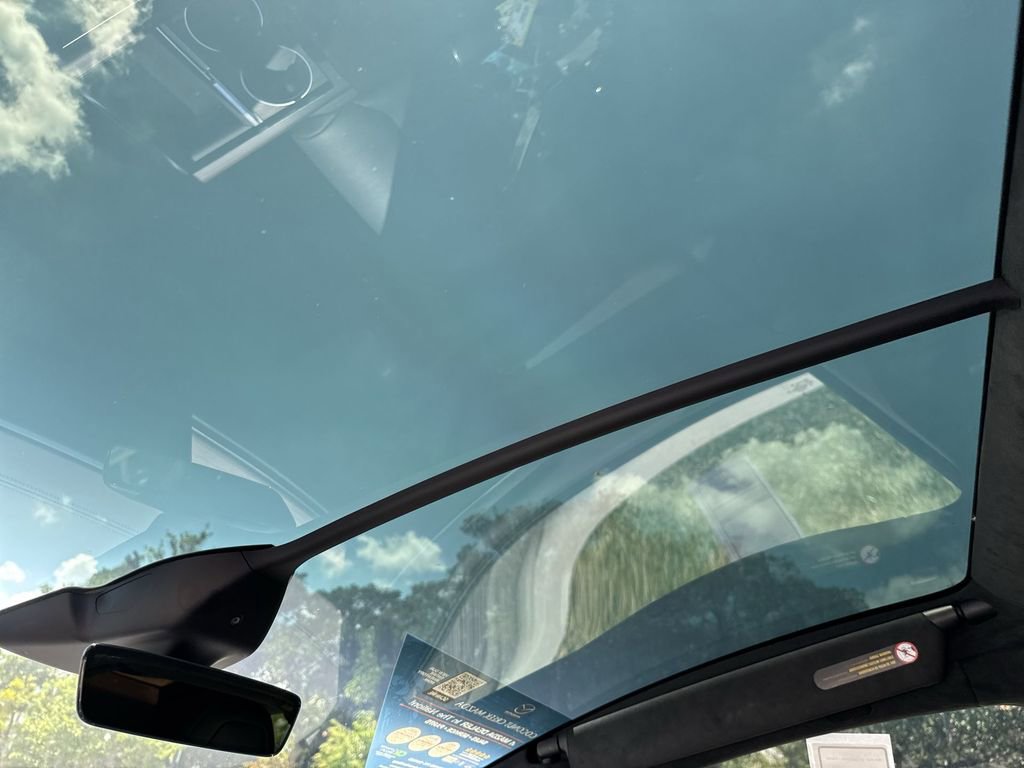 Used 2024 Tesla Model X image 58