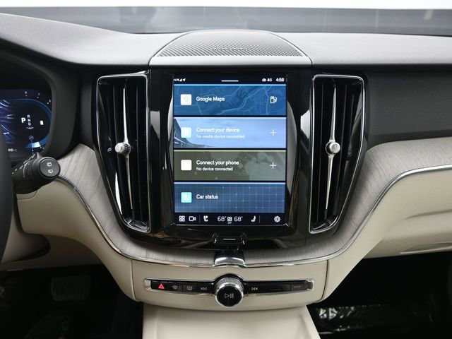 Used 2023 Volvo XC60 B5 Plus w/ Protection Package Premier image 12