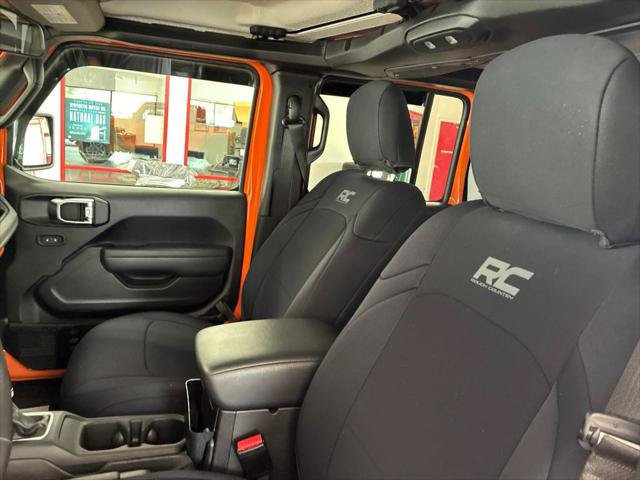 Certified 2025 Jeep Gladiator Mojave w/ Convenience Group AWD/4WD image 13