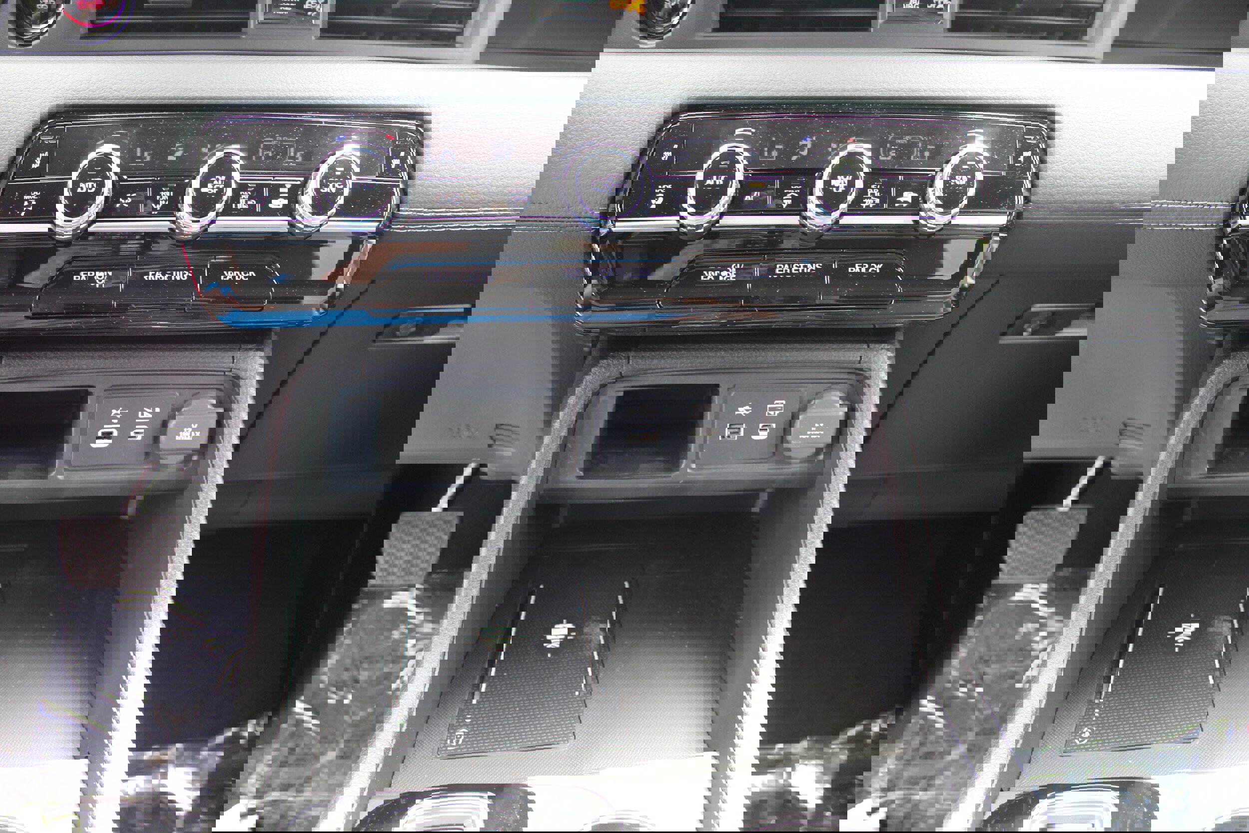 New 2025 Honda Pilot EX-L image 7