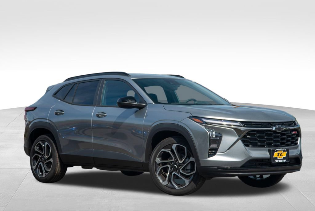 New 2026 Chevrolet Trax RS w/ Sunroof Package image 3