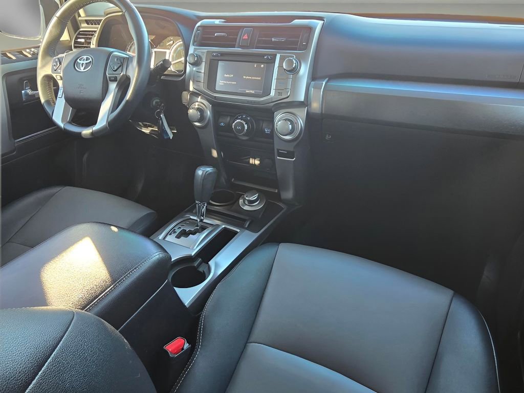 Used 2016 Toyota 4Runner SR5 Premium image 28