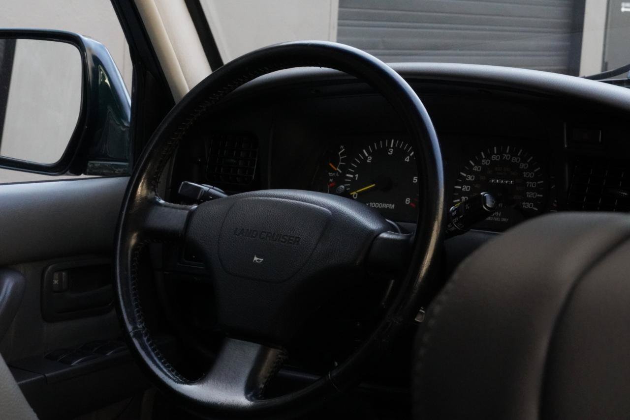 Used 1994 Toyota Land Cruiser AWD/4WD image 53