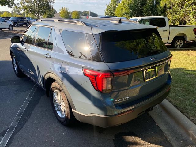Used 2025 Ford Explorer Active RWD image 30