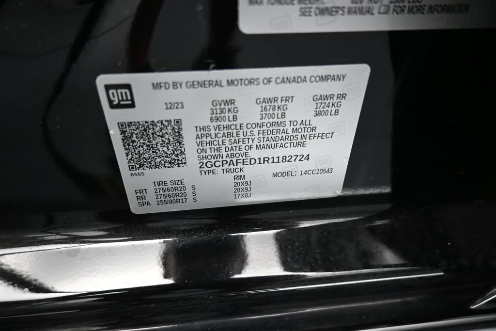 Used 2024 Chevrolet Silverado 1500 High Country w/ Technology Package RWD image 19