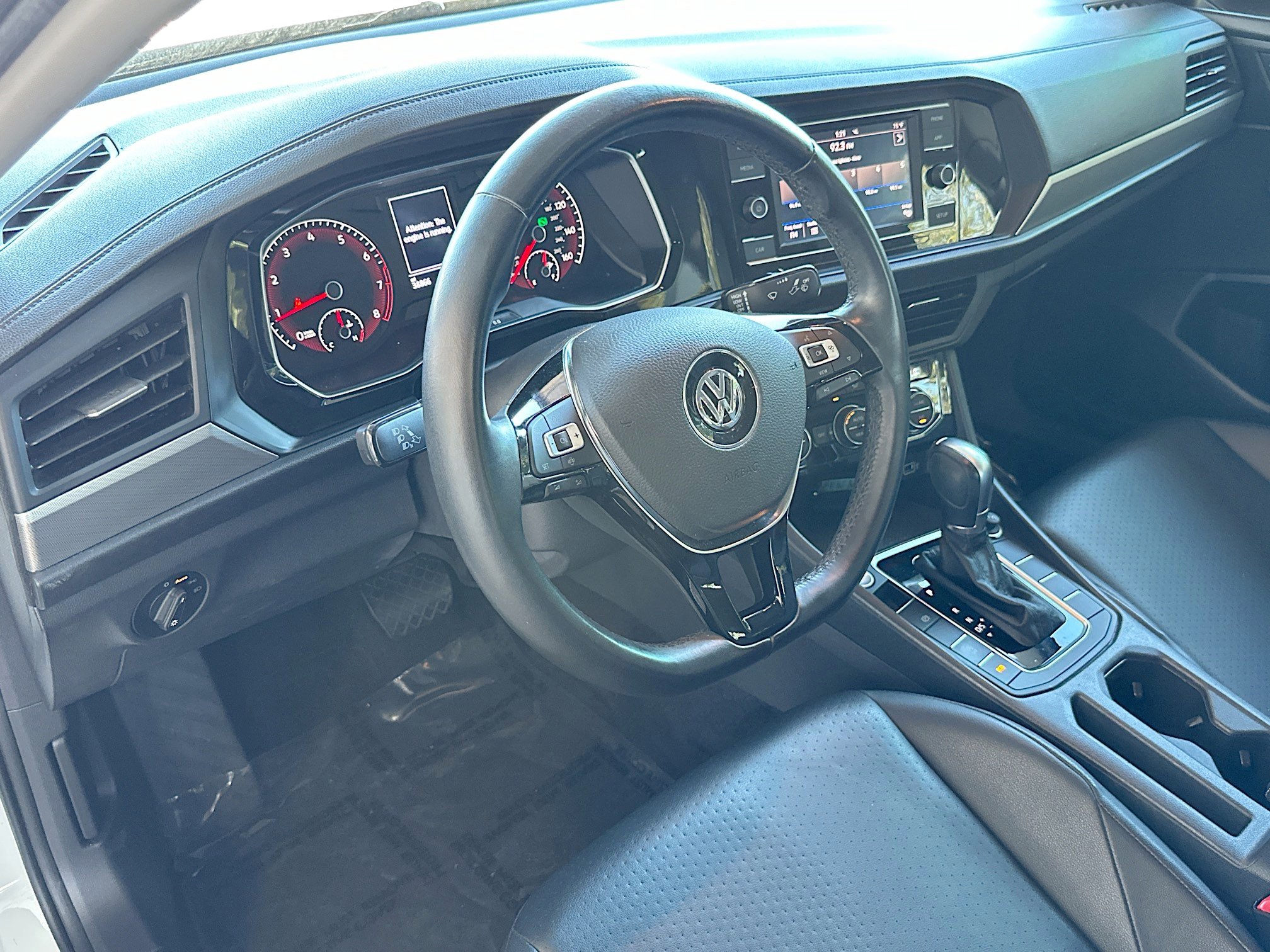 Used 2019 Volkswagen Jetta SE image 9