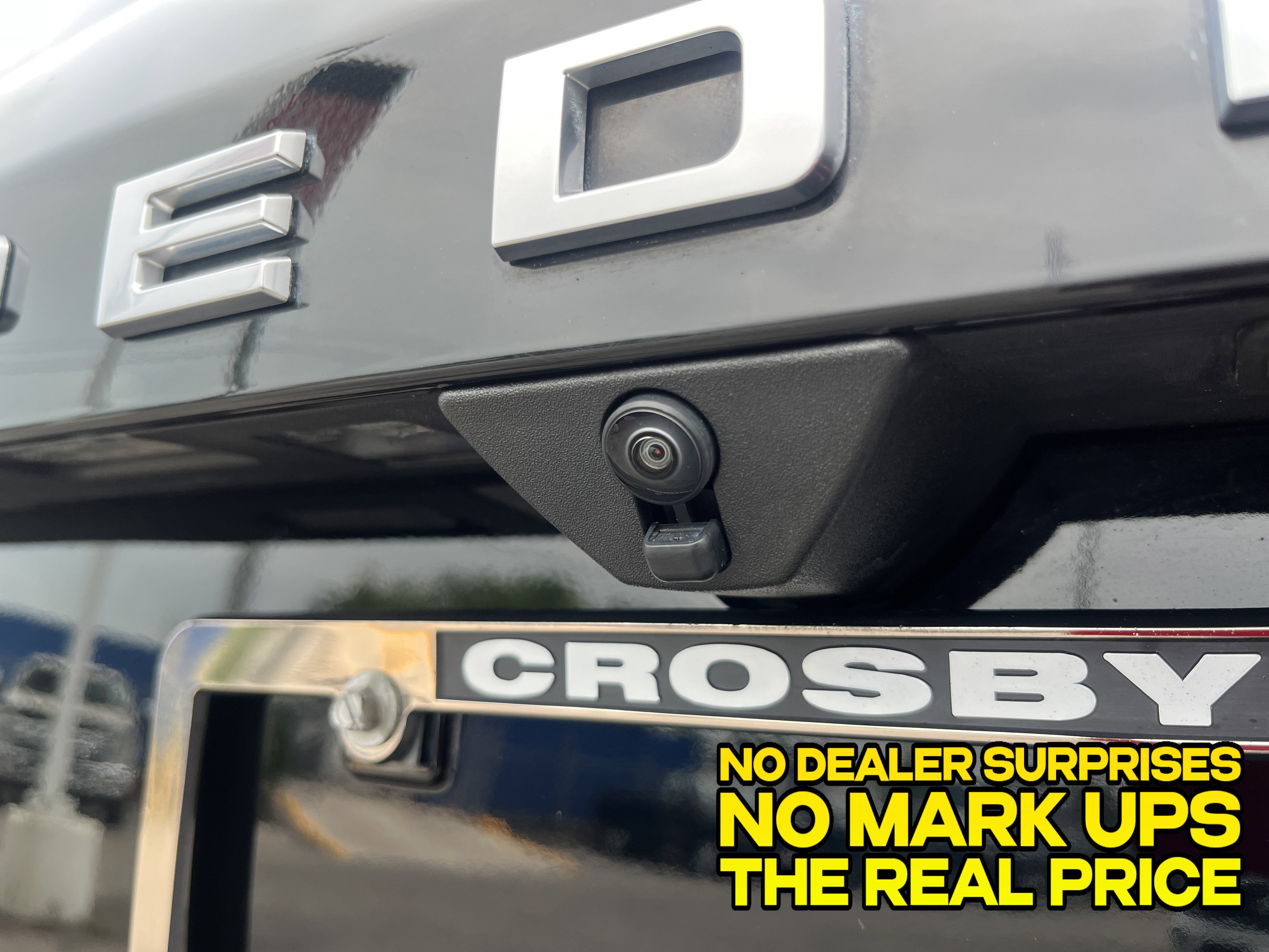 Used 2025 Ford Expedition Platinum AWD/4WD image 4