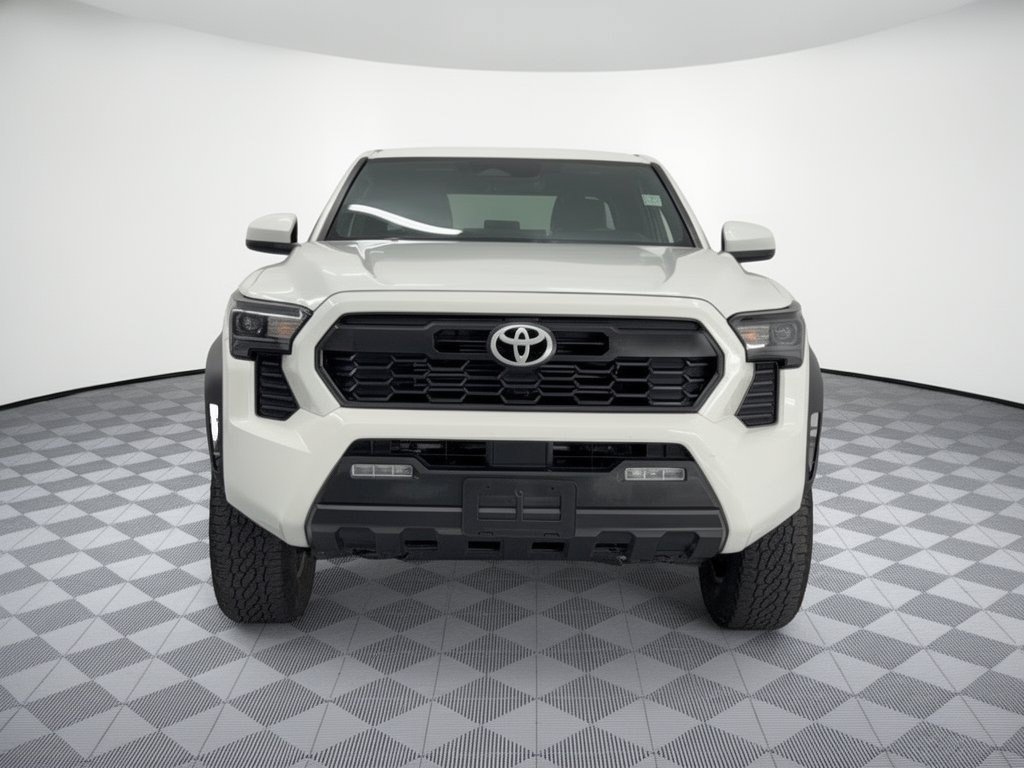 Used 2024 Toyota Tacoma TRD Off-Road AWD/4WD image 6