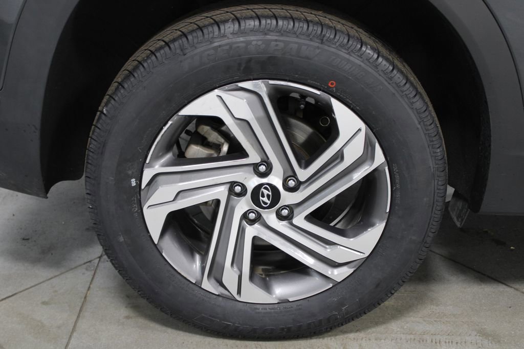 Used 2023 Hyundai Santa Fe SEL image 13