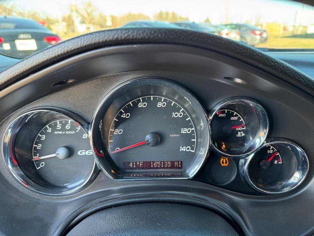 Used 2010 Pontiac G6 Sedan image 32