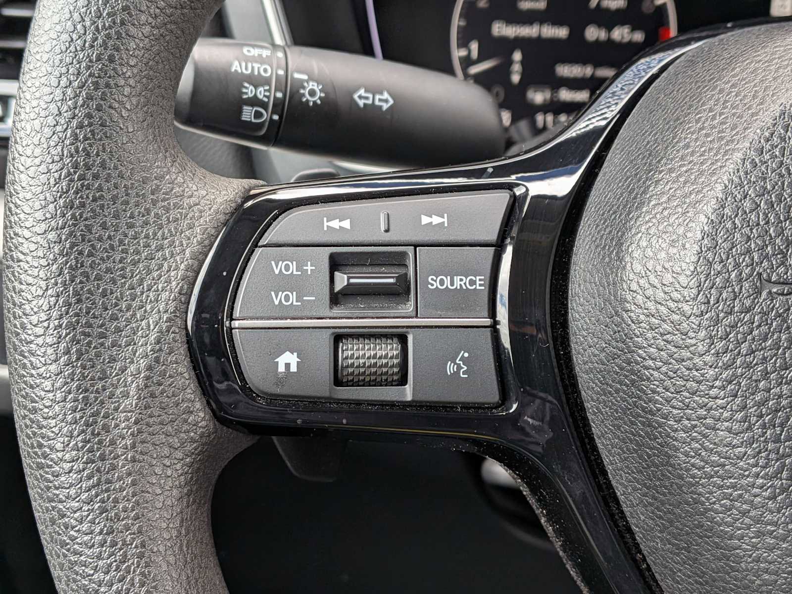 Certified 2023 Honda Pilot LX image 22