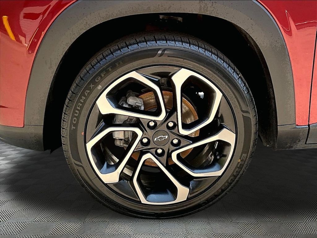Used 2024 Chevrolet Trax RS FWD image 26