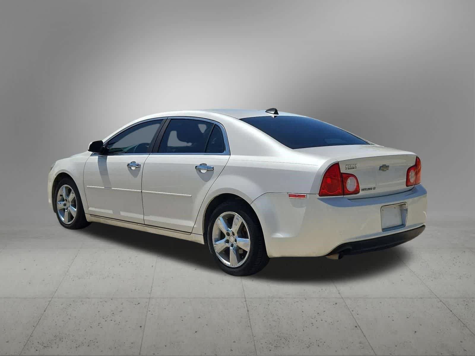 Used 2012 Chevrolet Malibu LT w/ Sunroof Package FWD image 4
