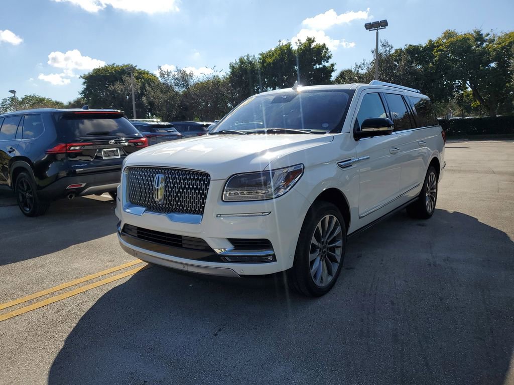 Used 2020 Lincoln Navigator L Reserve image 2