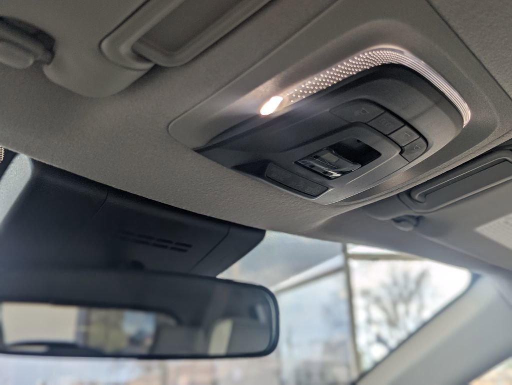 Used 2025 Toyota Corolla Cross LE w/ Black Badges Package (TMS) image 22