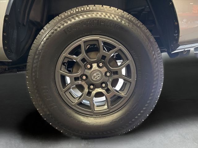 Used 2019 Toyota Tacoma SR RWD image 28