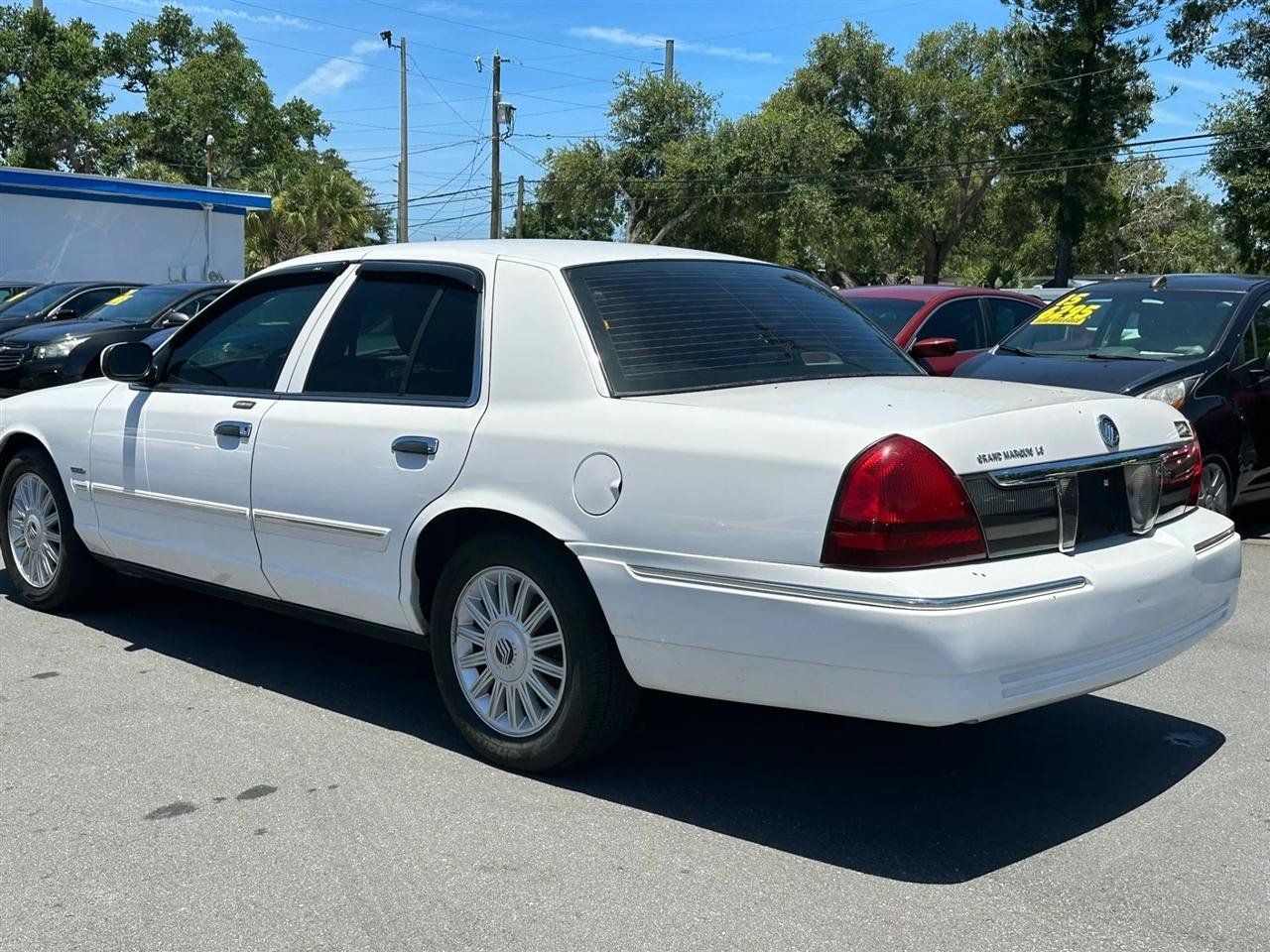 Used 2011 Mercury Grand Marquis LS RWD image 13