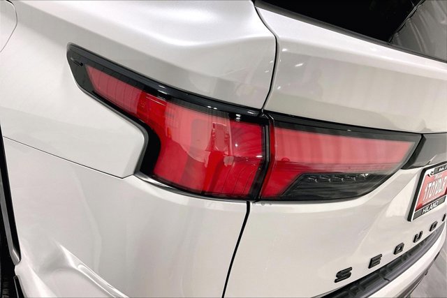 New 2026 Toyota Sequoia Platinum AWD/4WD image 24