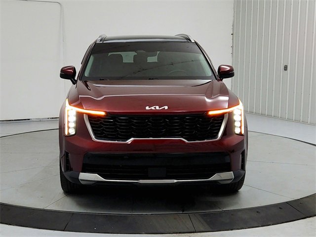 Used 2025 Kia Sorento S w/ Panoramic Sunroof Package image 2