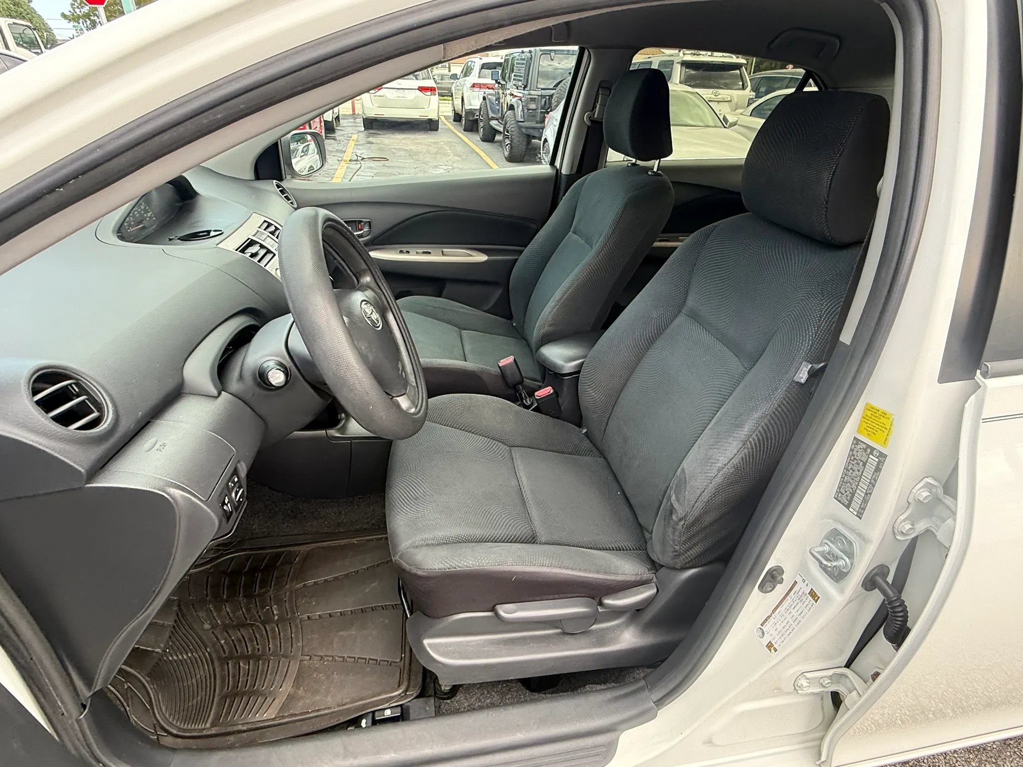Used 2011 Toyota Yaris Sedan w/ PWR Pkg w/Steel Wheels FWD image 10