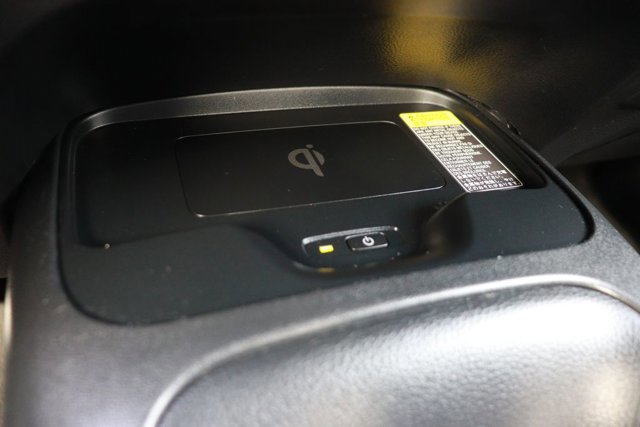 Used 2024 Toyota Corolla SE w/ SE Premium Package image 19