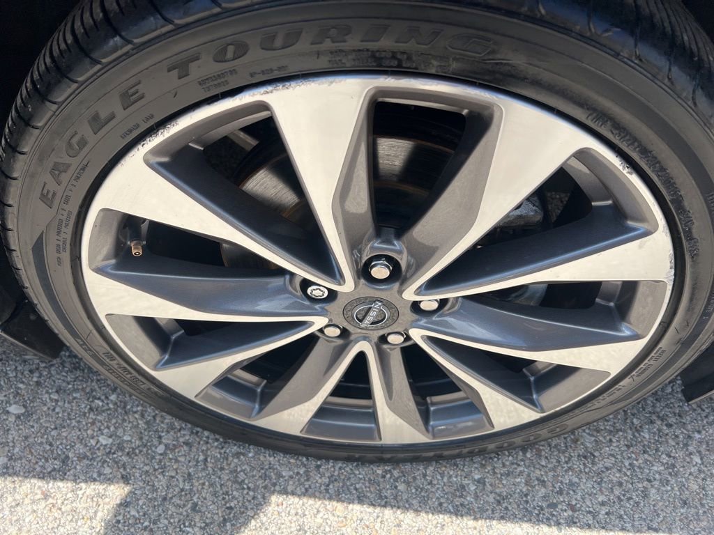 Certified 2023 Nissan Maxima Platinum w/ Sport Mat Group FWD image 37