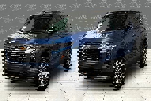 New 2026 Chevrolet Equinox LT w/ Convenience Package II image 2