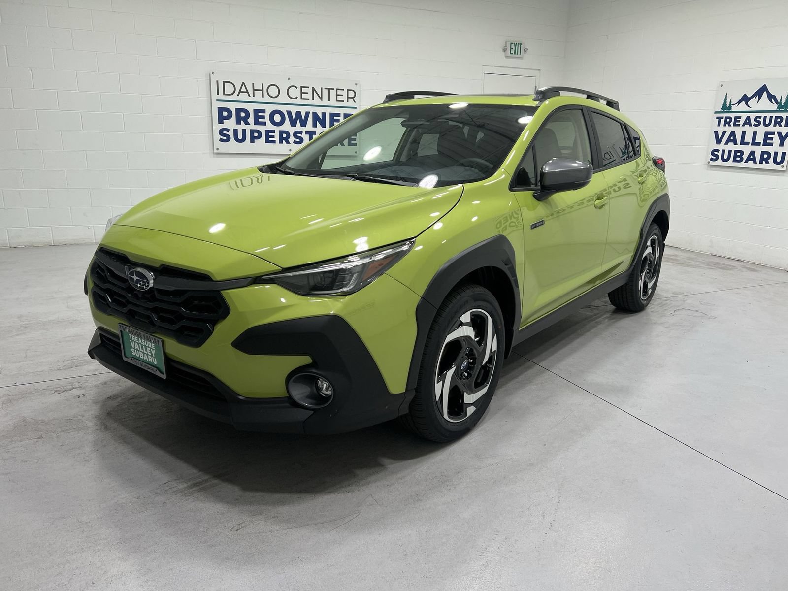 New 2026 Subaru Crosstrek 2.5i Limited w/ Crosstrek Mirror Package AWD/4WD image 4