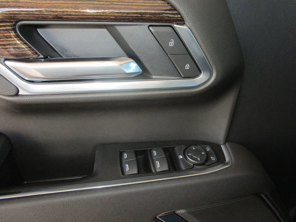 New 2026 GMC Sierra 1500 Elevation image 28