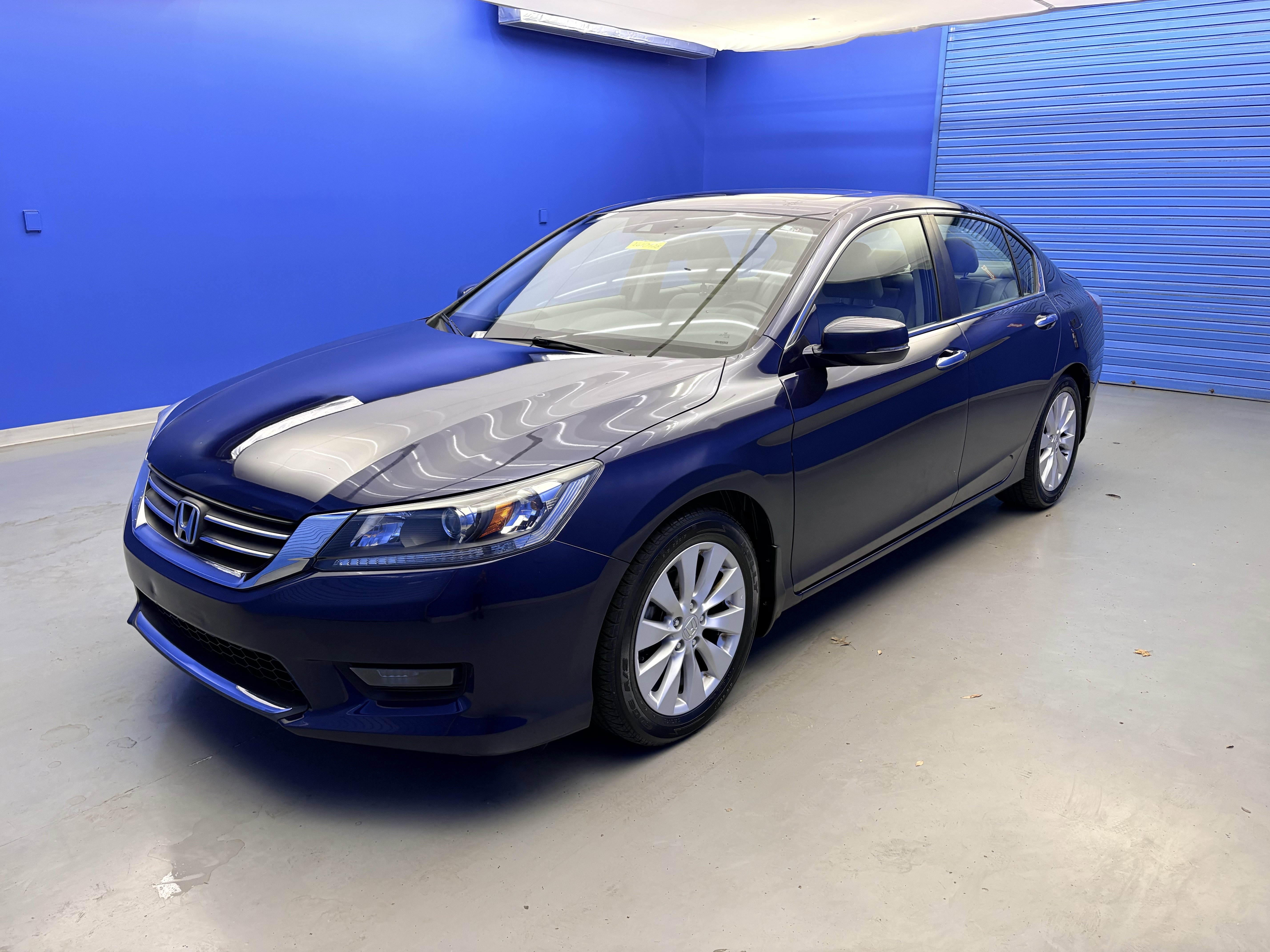 Used 2015 Honda Accord EX-L image 4