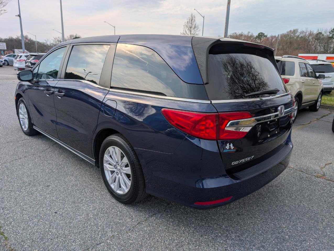 Used 2018 Honda Odyssey LX image 4