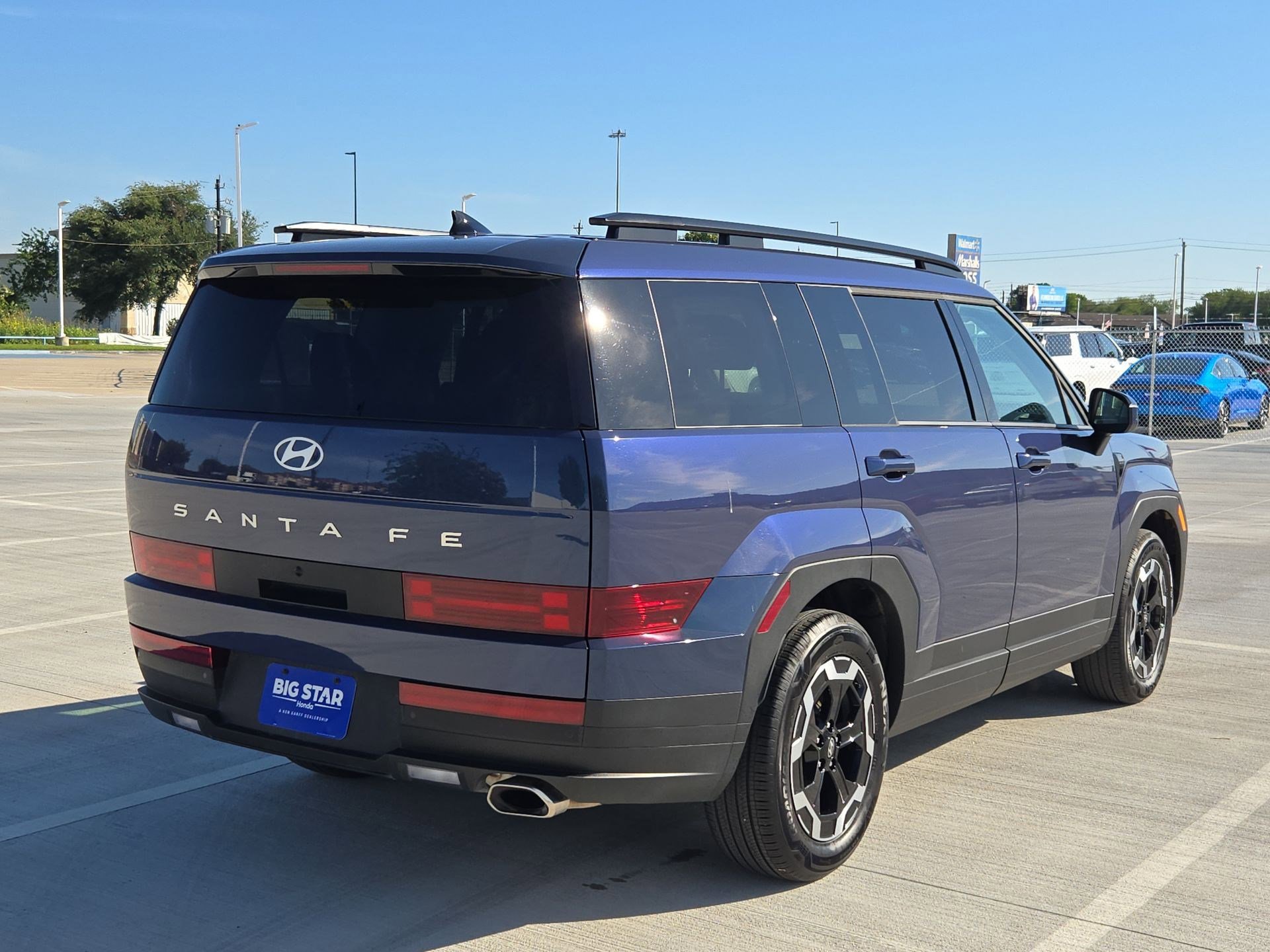 Used 2026 Hyundai Santa Fe SEL FWD image 3