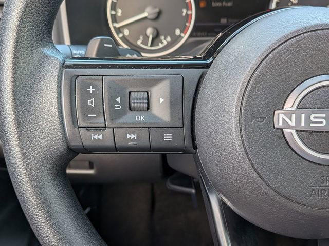 Used 2023 Nissan Rogue SV AWD/4WD image 19