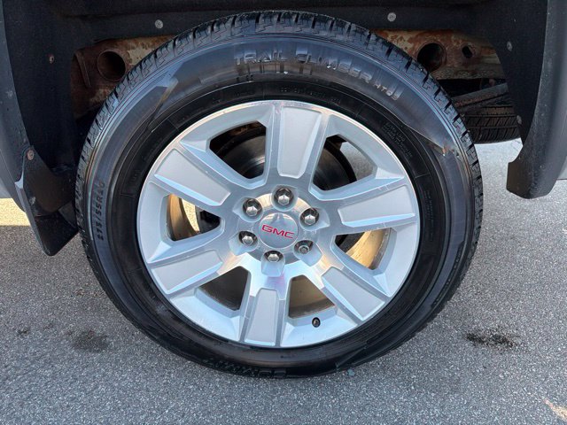 Used 2019 GMC Sierra 1500 SLE w/ SLE Value Package AWD/4WD image 12