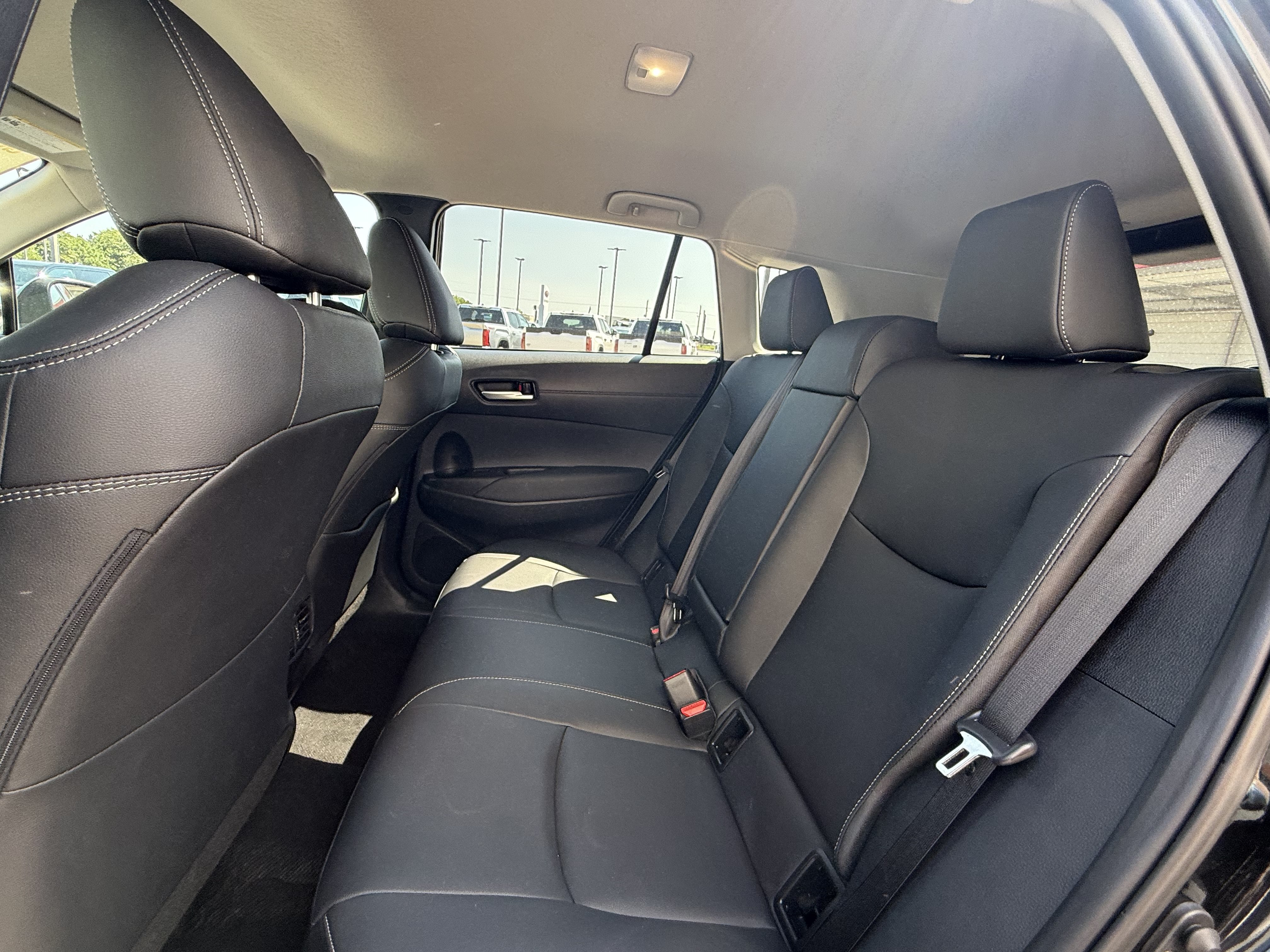 Certified 2026 Toyota Corolla Cross XLE FWD image 5