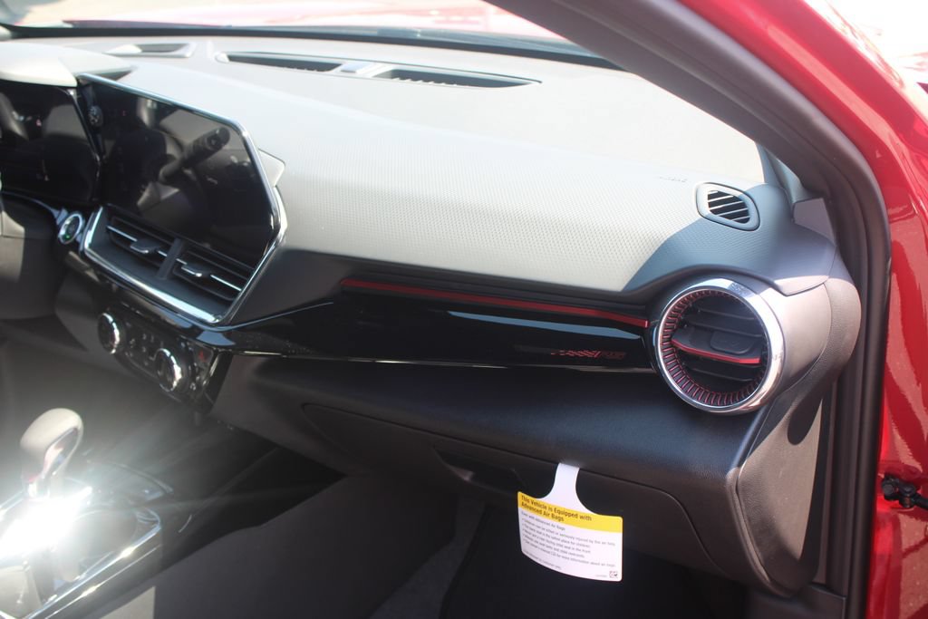 New 2026 Chevrolet Trax RS w/ Sunroof Package FWD image 31