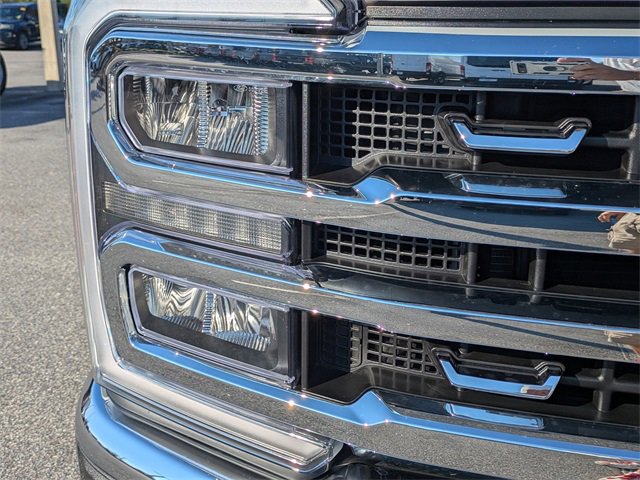 New 2026 Ford F350 Lariat image 10